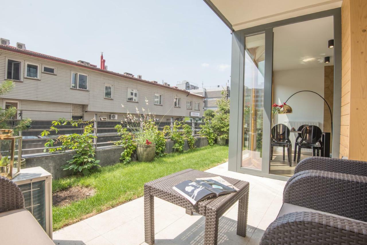 Galaxy Garden Apartment Cracow- Shopping Mall 1Min, Underground Parking, Family Friendly, City Center Krakow Bagian luar foto